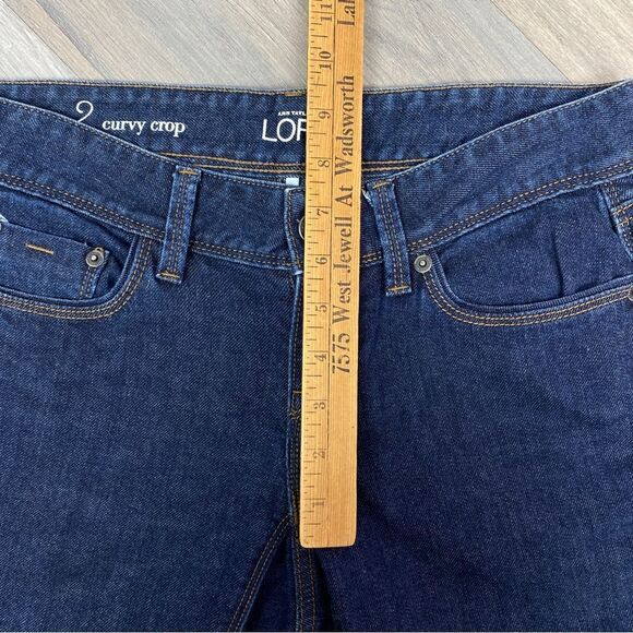 Ann Taylor Loft Curvy Crop Jeans Dark Blue 2 Stretch Mid Rise - Picture 11 of 12